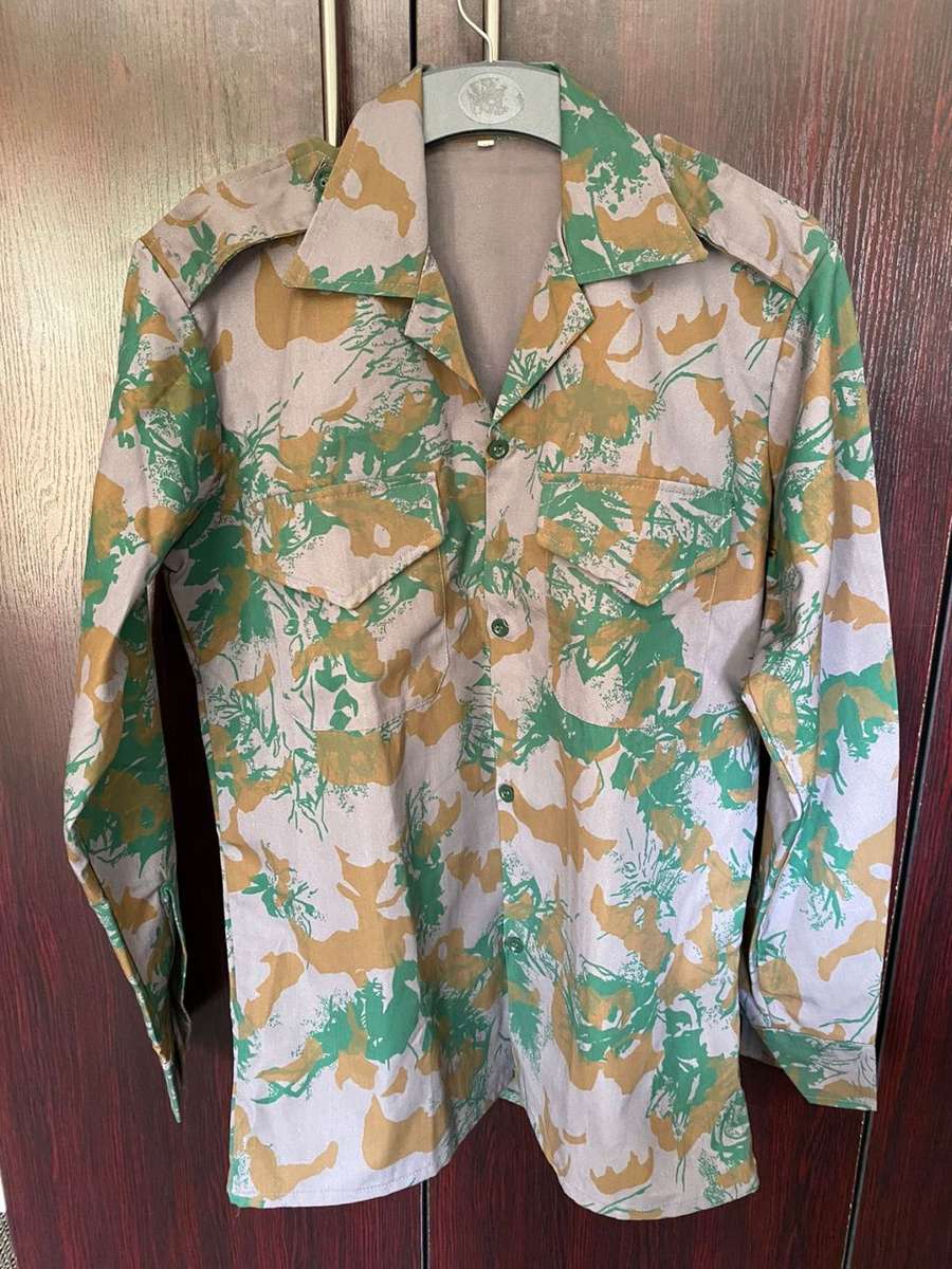 SCARCE KZN POLICE CAMO LONG SLEEVE SHIRT IN MINT CONDITION-SIZE MEDIUM-MEASURES 55 CM ARMPIT TO ARM
