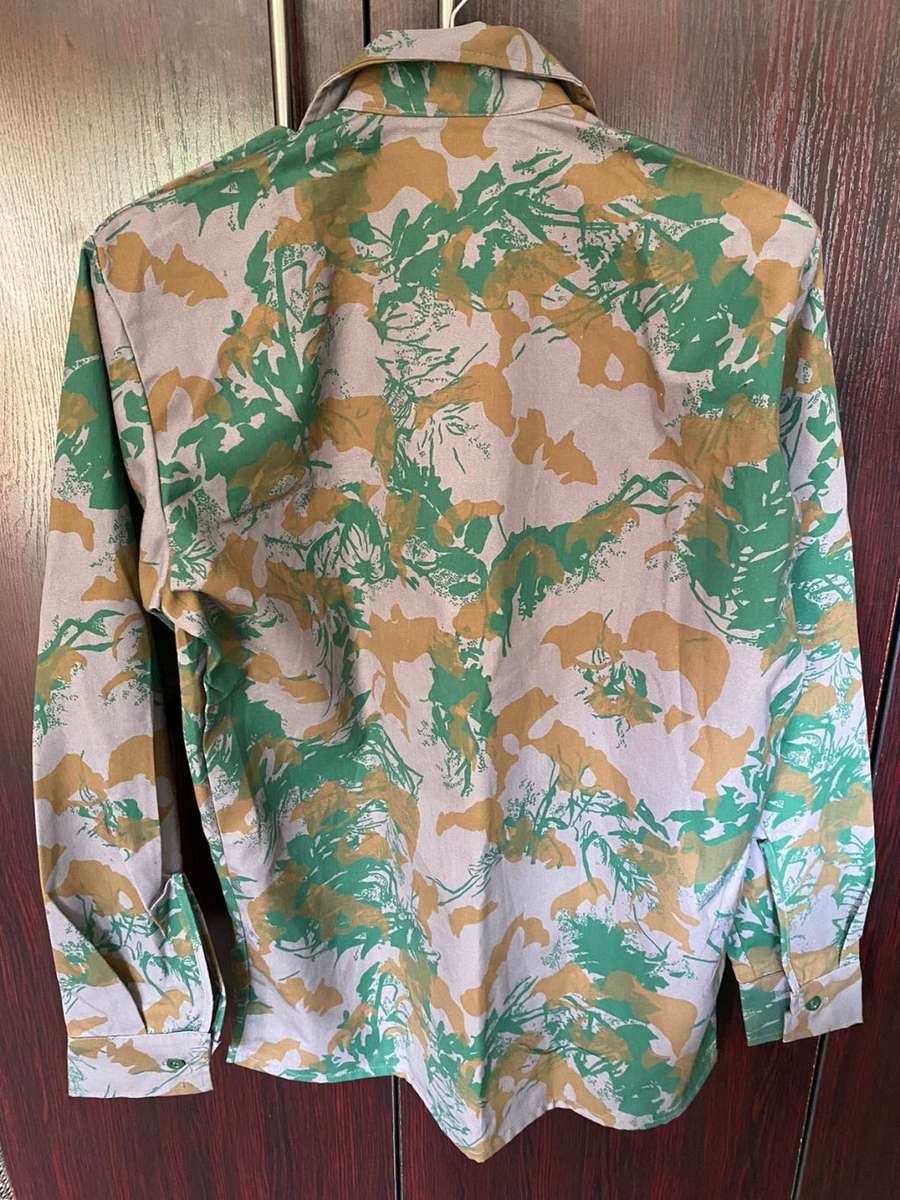 SCARCE KZN POLICE CAMO LONG SLEEVE SHIRT IN MINT CONDITION-SIZE MEDIUM-MEASURES 55 CM ARMPIT TO ARM