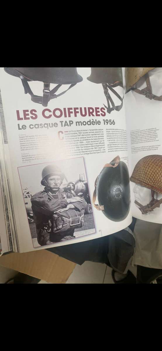 FRENCH ALGERIAN PARA HELMET-DATED 1955-GUARANTEED ORIGINAL-SIZE 56-GOOD CONDITION