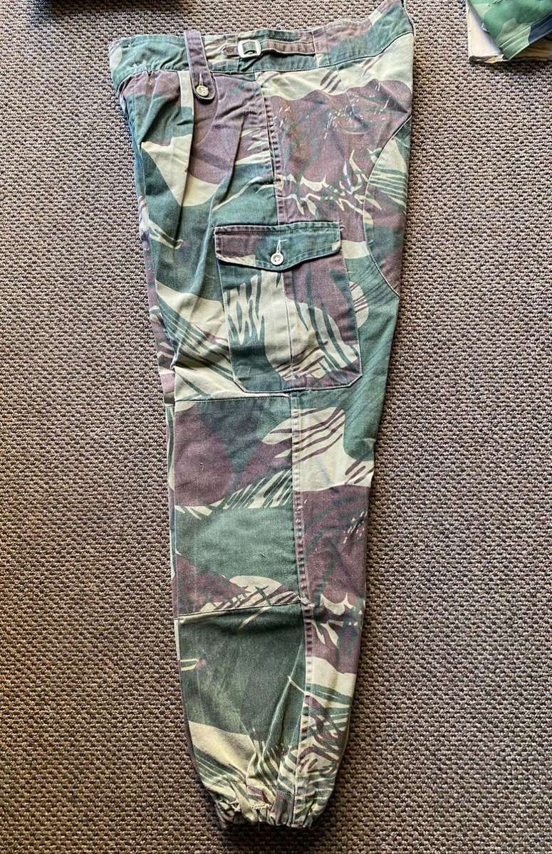 RHODESIA CAMO,TROUSERS,SIZE 32 TO 33-PLEASE LOOK AT MEASUREMENTS-PIPE LENGTH OF 72 CM-USED BUT GOOD