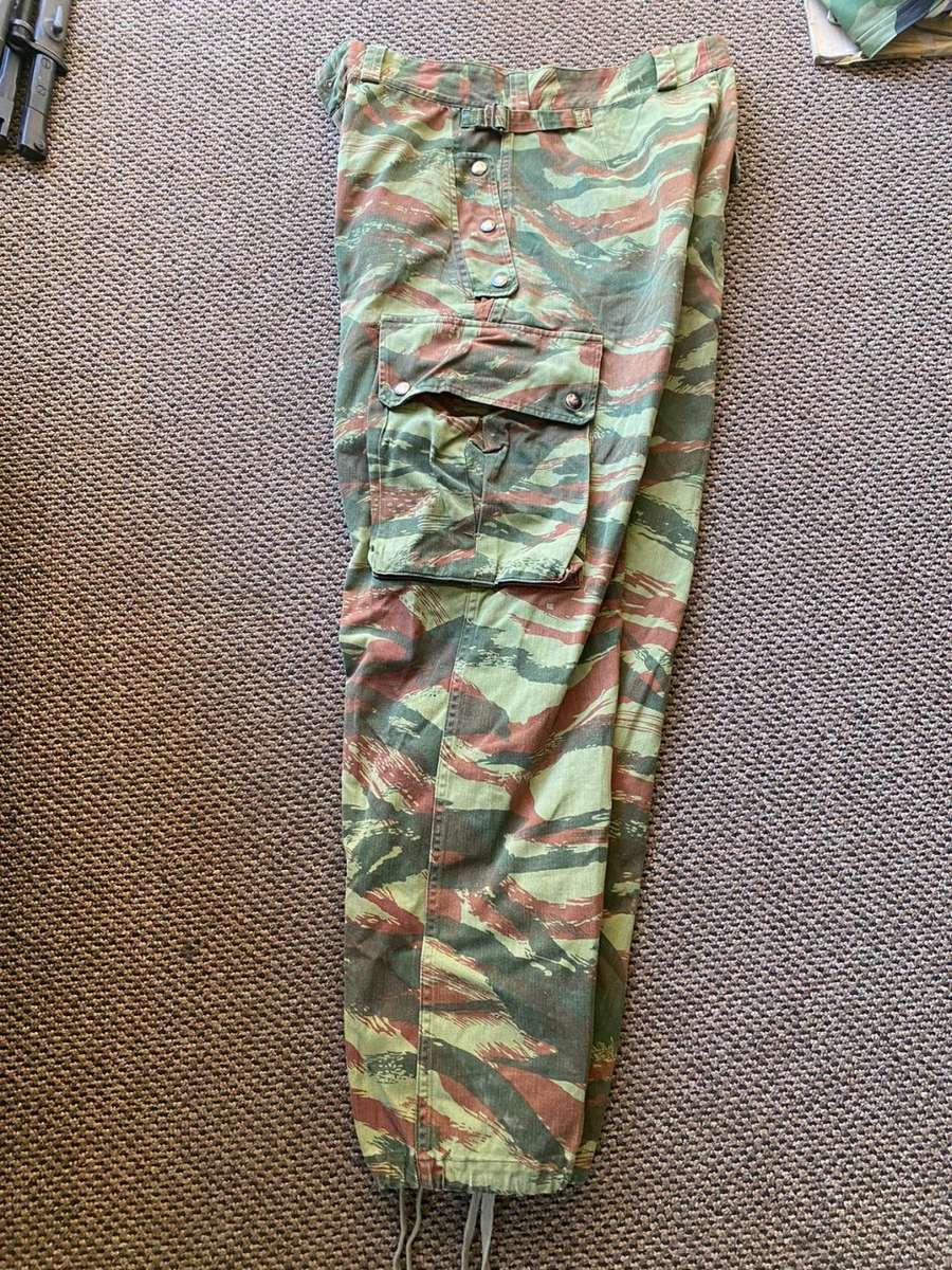 FRENCH ALGERIAN PARA`S CAMO TROUSERS FROM THE 1950`S TO EARLY 1960`S-SIZE 32-PIPE LENGTH 73CM-VERY G
