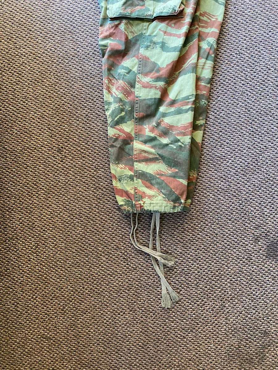 FRENCH ALGERIAN PARA`S CAMO TROUSERS FROM THE 1950`S TO EARLY 1960`S-SIZE 32-PIPE LENGTH 73CM-VERY G