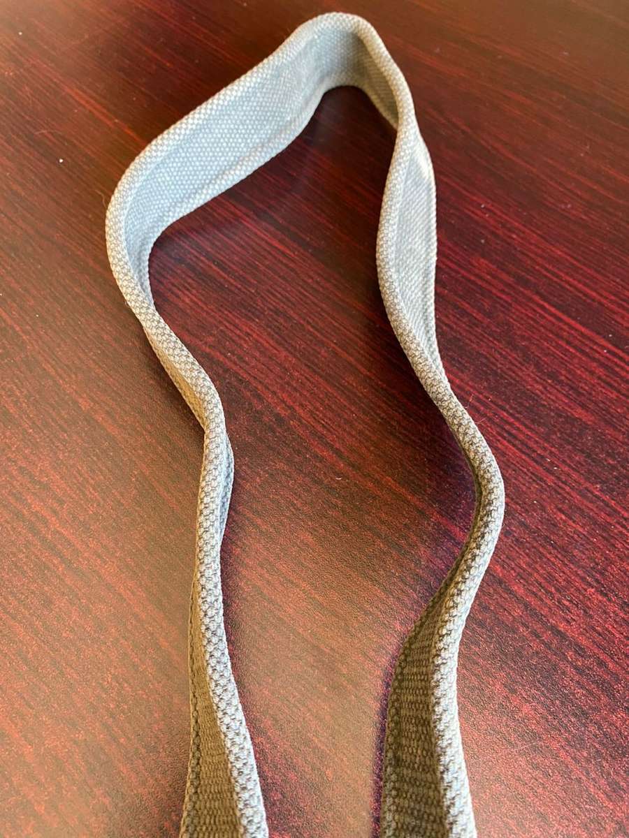 OLIVE GREEN, RHODESIAN FN RIFLE SLING-BRASS ENDS