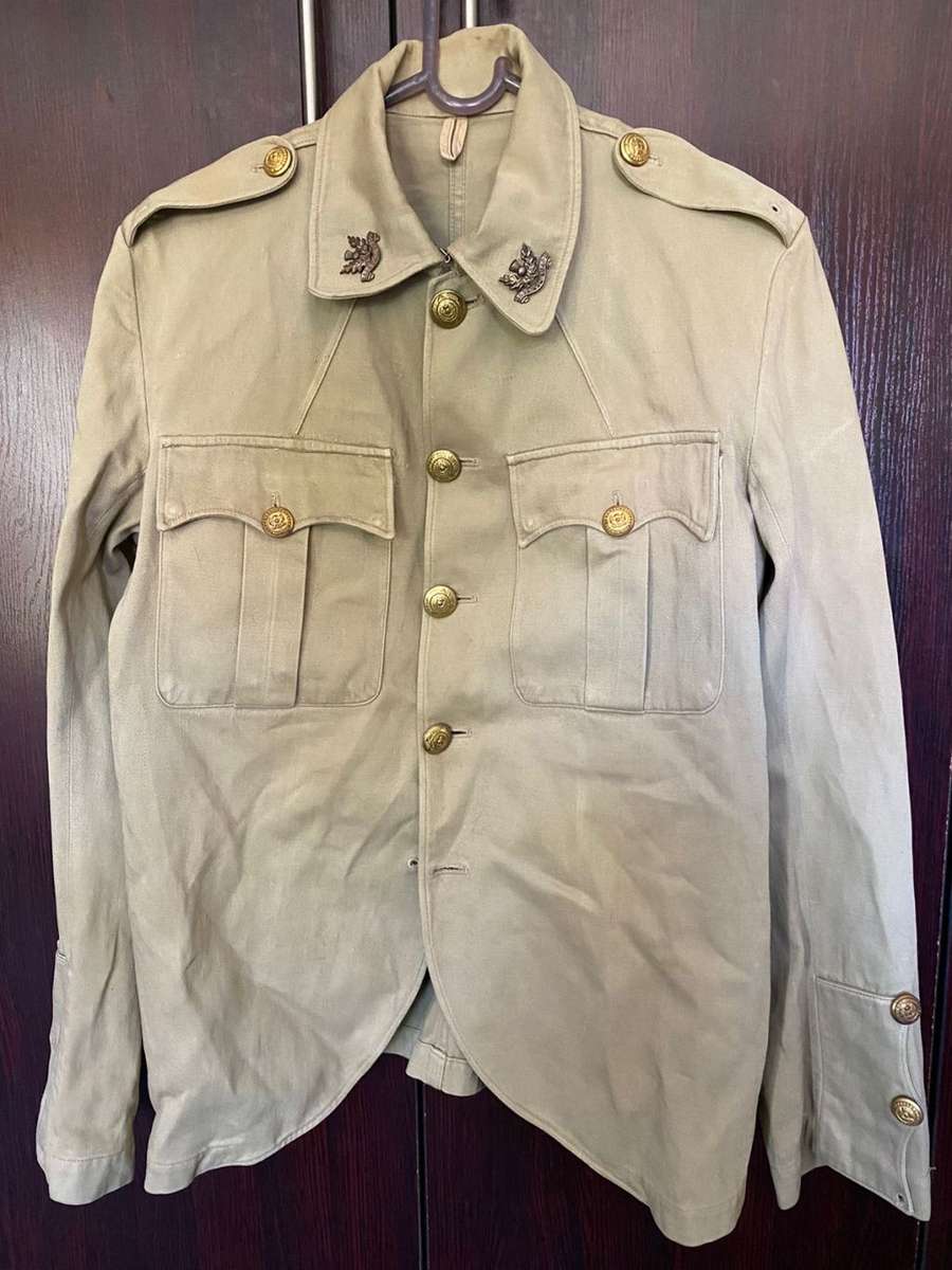 TRANSVAAL SCOTTISH DESERT KHAKI JACKET-SIZE MEDIUM-MEASURES 50CM ARMPIT TO ARMPIT -GOOD CONDITION-MI