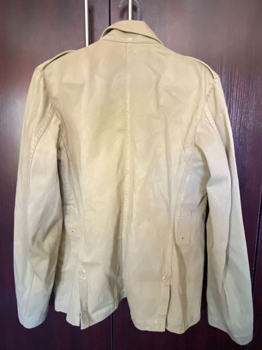 TRANSVAAL SCOTTISH DESERT KHAKI JACKET-SIZE MEDIUM-MEASURES 50CM ARMPIT TO ARMPIT -GOOD CONDITION-MI