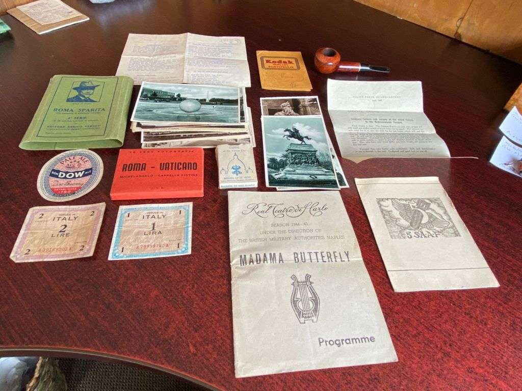 LARGE SELECTION OF MEMORABILIA AND PERSONEL BELONGINGS FROM A SOLDIER-WW2