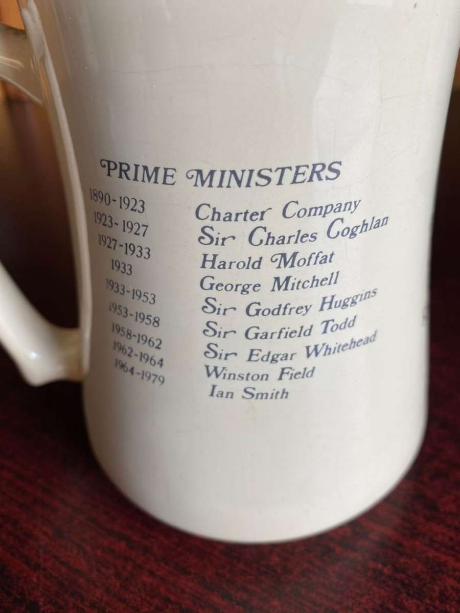 RHODESIA PRIME MINISTER MUG-HEIGHT 12,5CM-DIAMETER AT THE BASE 11CM-GOOD CONDITION,WITHOUT ANY CHIPS