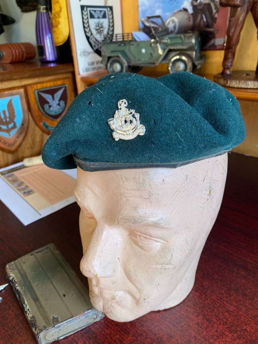 RHODESIA RLI BERET-INSIDE RING MEASURES 50CM-ANODISED CAP BADGE-CONDITION WORN