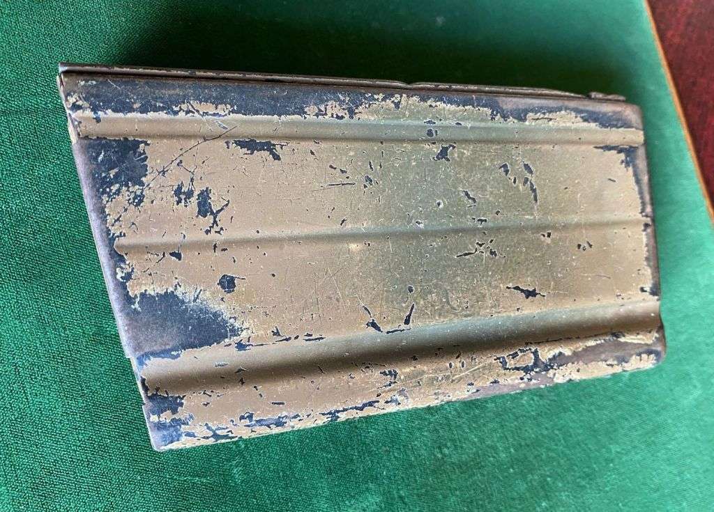 RHODESIAN FN MAGAZINE-PAINTED COMPLETE-WORKING CONDITION