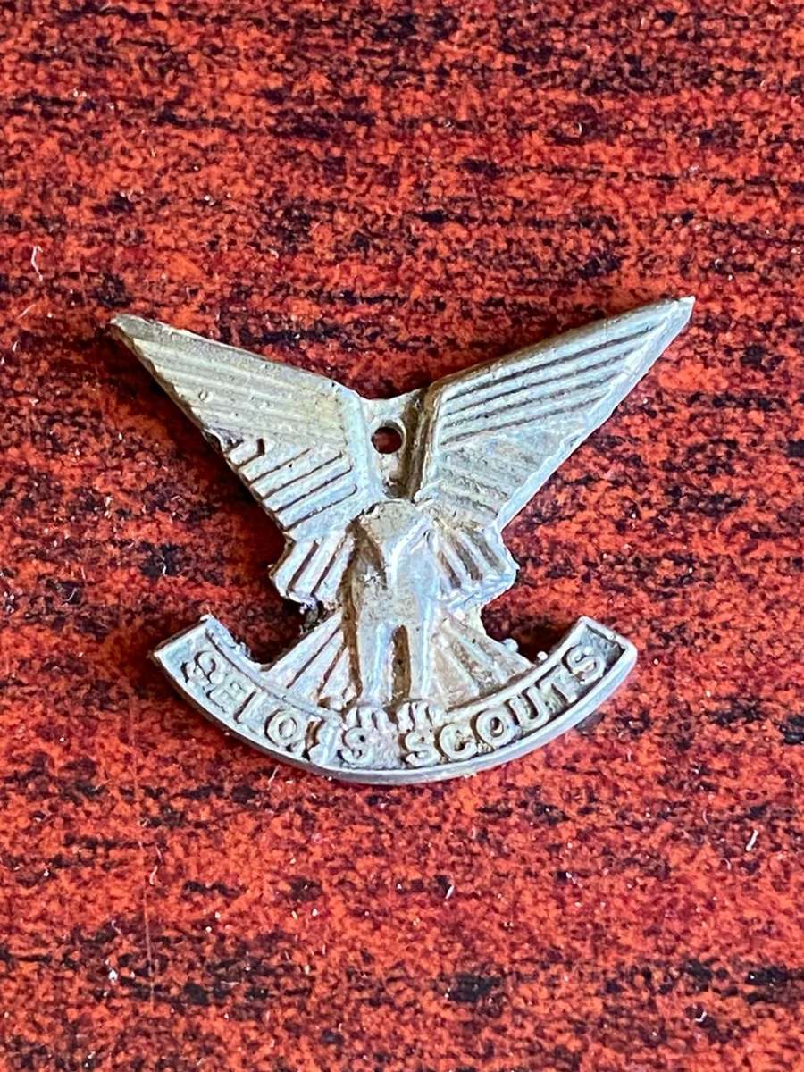 RHODESIAN SELOUS SCOUTS COLLECTION -ALL BELONGED TO CPL 82516 K.P GROSSMITH (CONFIRMED ON SELOUS SCO