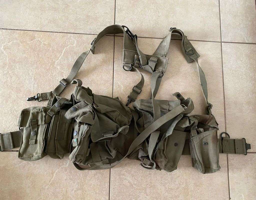 COMPLETE SADF PATTERN 73 SKELETON KIT BELT/ 4X AMMO POUCHES/KIDNEY POUCHES/ YOKE-GOOD CONDITION