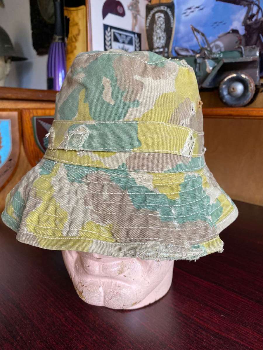 AUTHENTIC RECCE/HUNTER GROUP CAMO BUSH HAT-SIZE 56/7-CONDITION-USED WITH A LOT OF CHARACTER-SCARCE