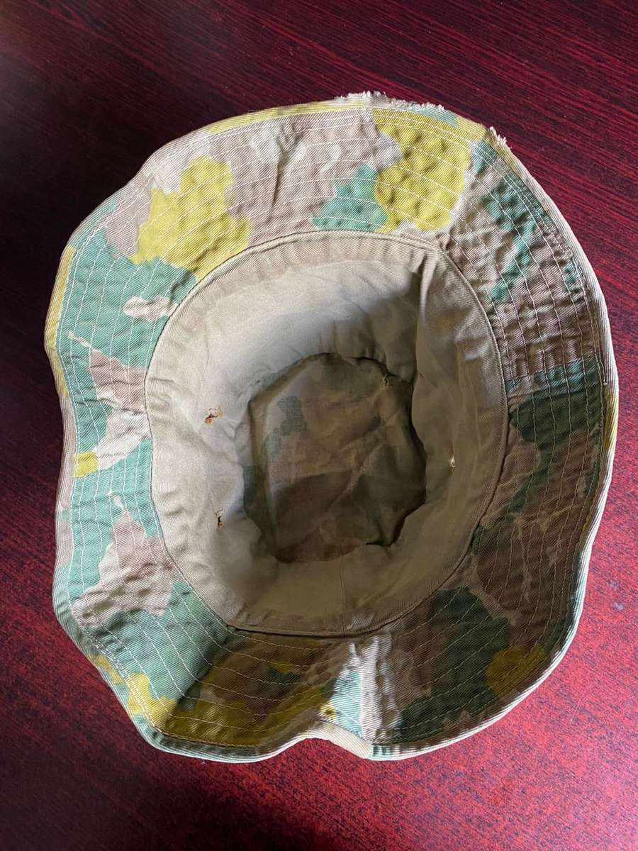 AUTHENTIC RECCE/HUNTER GROUP CAMO BUSH HAT-SIZE 56/7-CONDITION-USED WITH A LOT OF CHARACTER-SCARCE