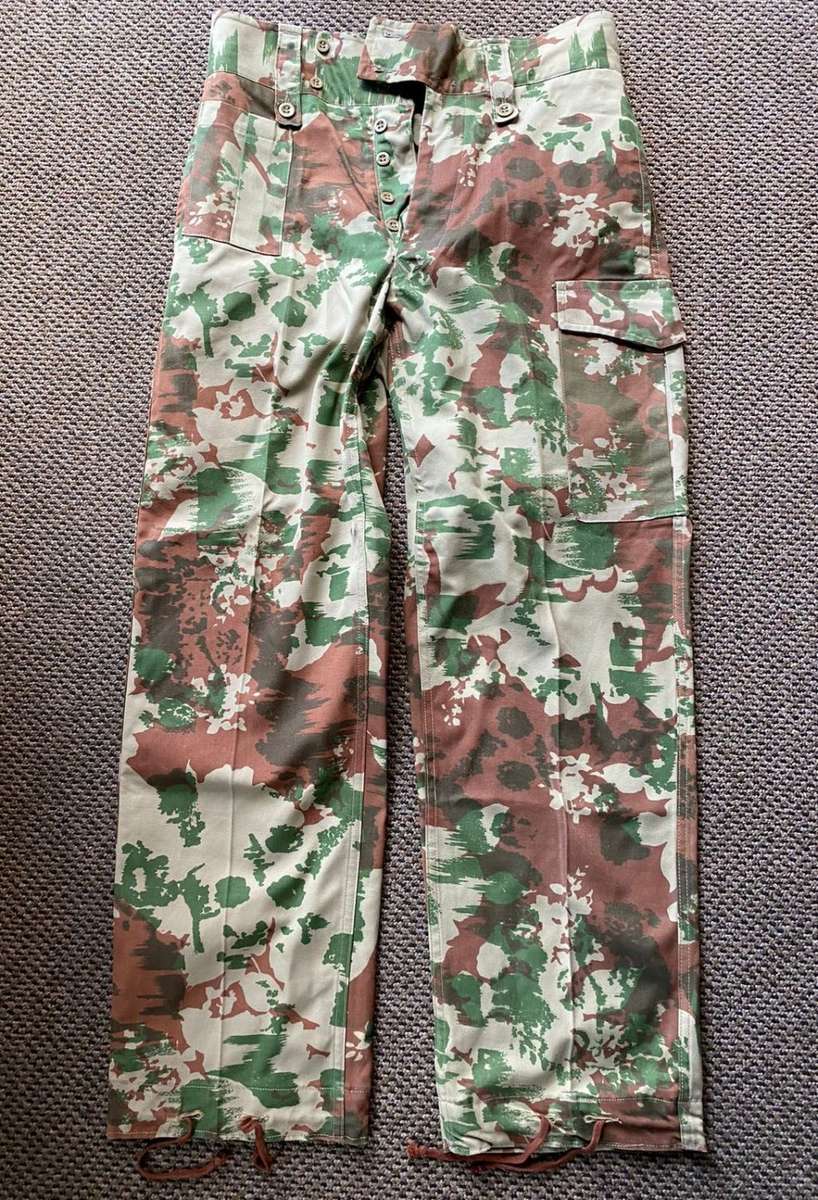SA POLICE SPECIAL TASK FORCE 1ST PATTERN CAMO TROUSERS -SIZE 32,WITH PIPE LENGTH OF 76CM-LABELLED AN
