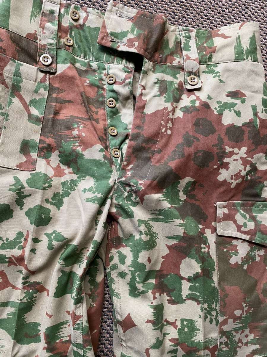 SA POLICE SPECIAL TASK FORCE 1ST PATTERN CAMO TROUSERS -SIZE 32,WITH PIPE LENGTH OF 76CM-LABELLED AN