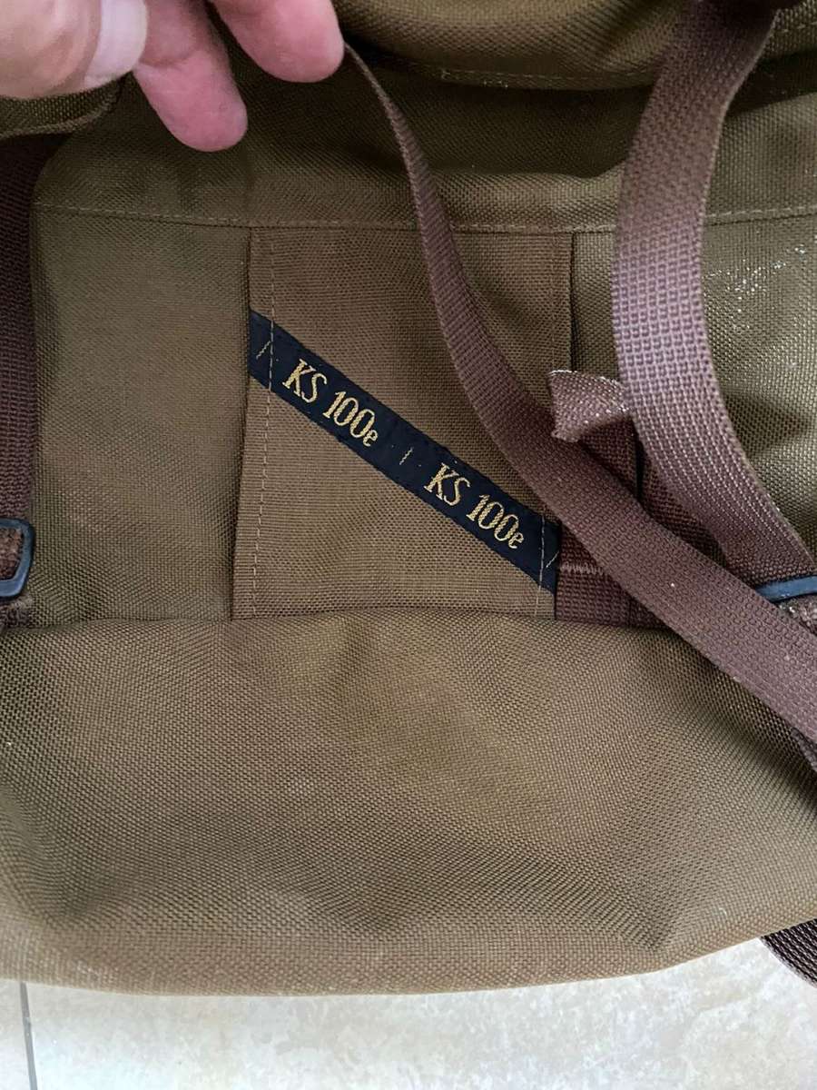 KARRIMOR KS100E JAGUAR BACK PACK-VERY GOOD CONDITION AND COMPLETE CONDITION WITHOUT ANY DAMAGE-PRIVA