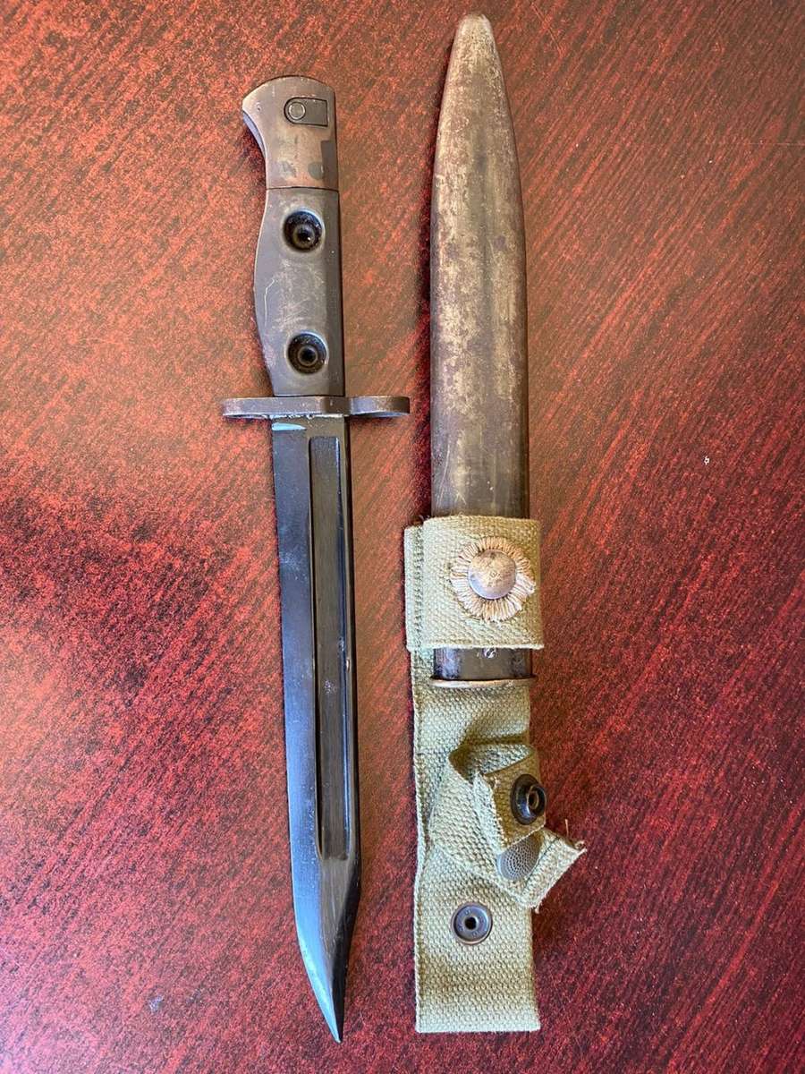 EARLY PRODUCTION L1 A3 BAYONET-ADOPTED 1958 AND MADE AT ENFIELD AND B.S.A. ACCORDING TO STORES NO AN