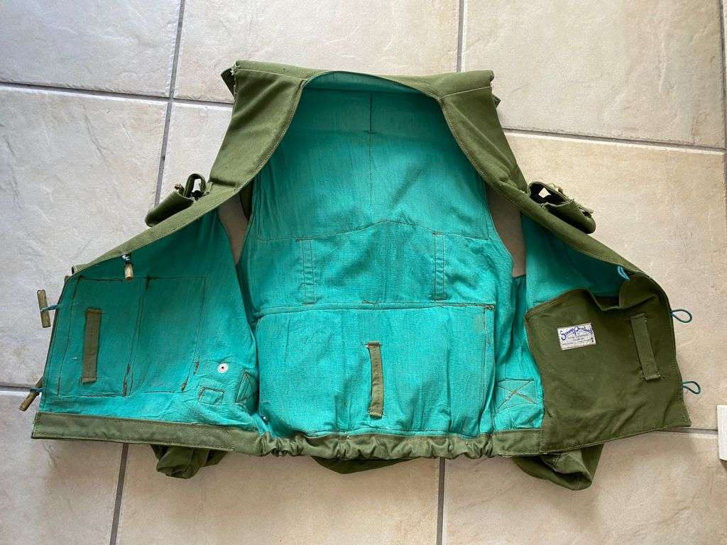 ORIGINAL RHODESIAN FIREFORCE JACKET-THIS JACKET COMES WITH VERY SCARCE SONNY PRODUCTS-SALISBURY,MAKE