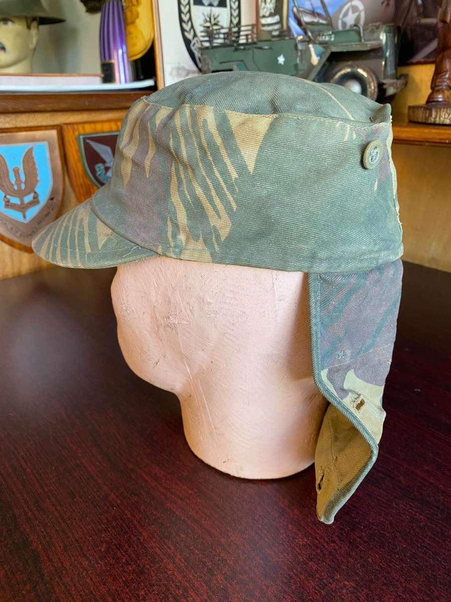 RHODESIAN CAMO FLAP CAP-ORIGINAL BATTLE USED- INSIDE RING MEASURES 57 CM -BUTTONS COMPLETE
