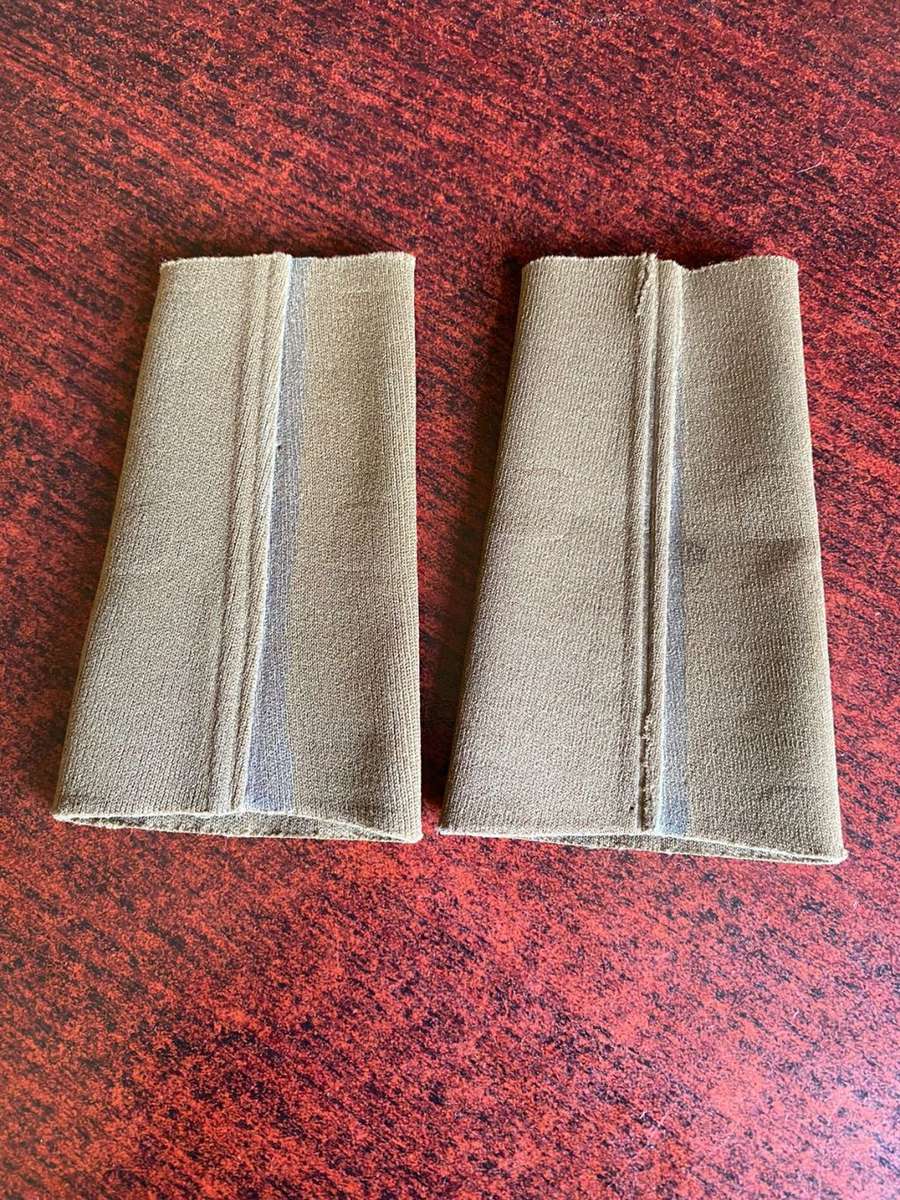 RUBBERISED RANK PAIR FOR MAJOR-WORN 1980`S-1996