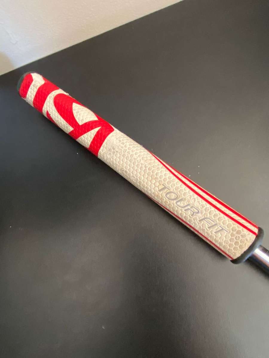 CLEVELAND PUTTER-PLEASE LOOK AT PICS-OVERALL LENGTH 93 CM