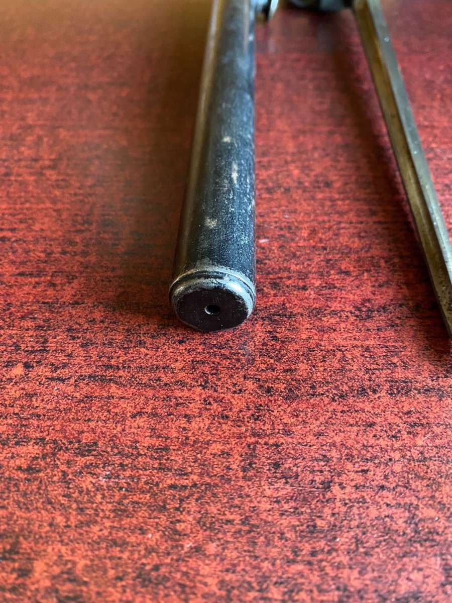 .303 NO 4 MK1-ONLY MADE BY SINGER FROM THERE THE S.M. FACTORY MARKINGS ON THE SOCKET-BOTH BAYONET AN