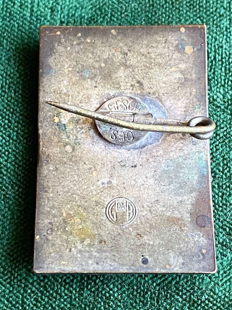 GERMAN ENAMEL TINNY BADGE STICK PIN INTACT-MEASURES 36 X 25 MM