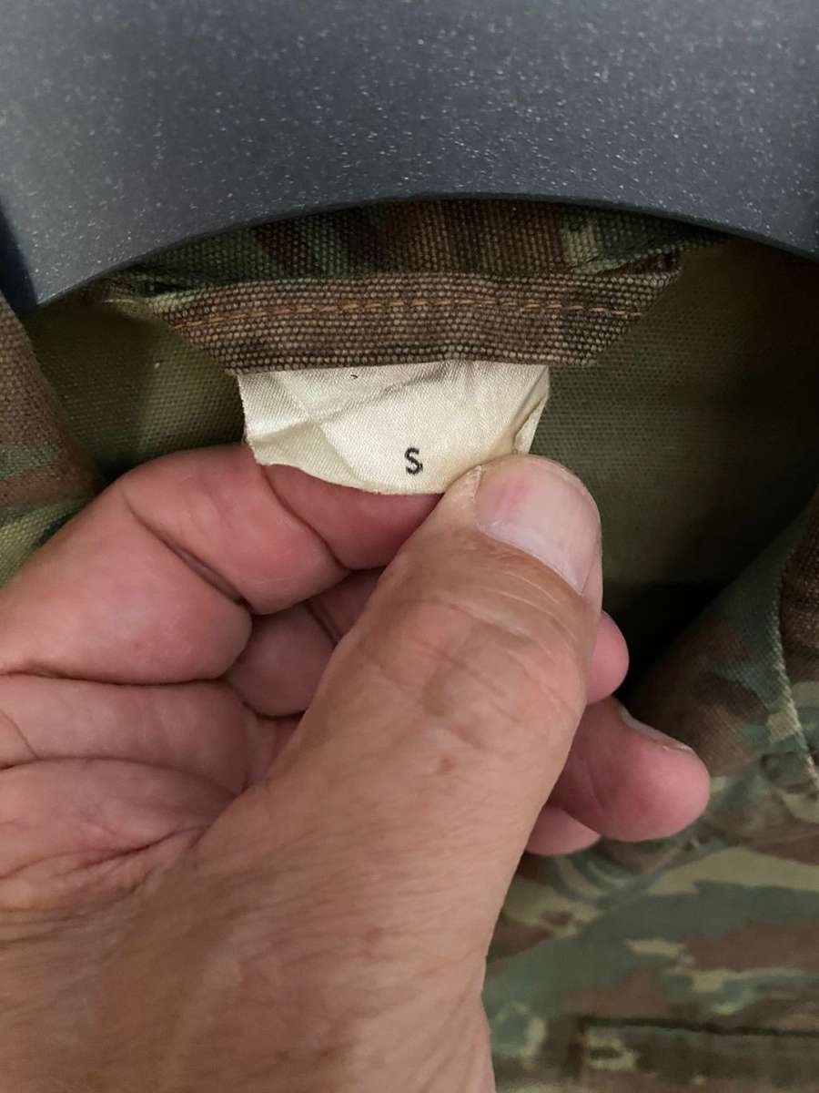 32 BATTALION LONG SLEEVE SHIRT-SIZE SMALL-MEASURES 50 CM ARMPIT TO ARMPIT-USED BUT GOOD CONDITION