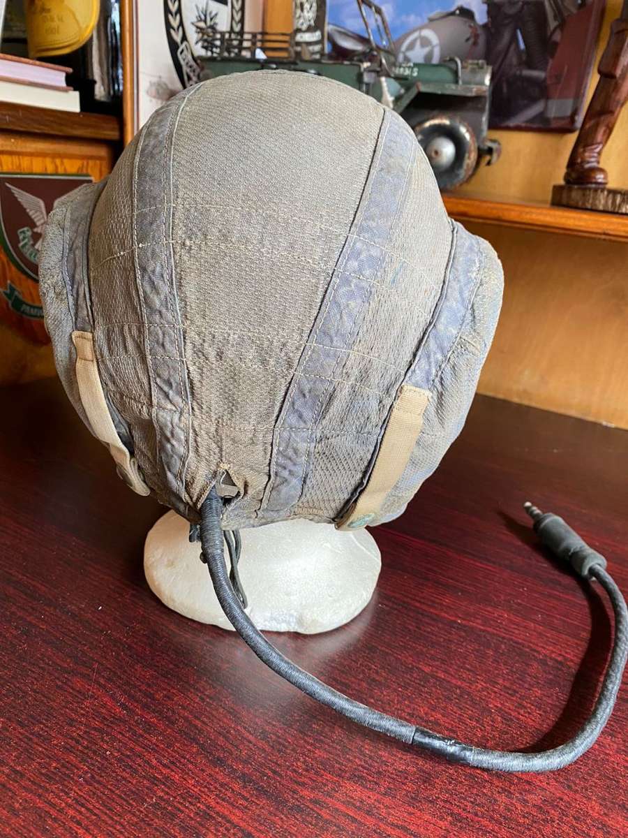 SAAF MK1A PILOTS HELMET WITH OXYGEN MASK,CIRCA 1970`S-USED BY SKELETON-MIRAGE 111 AND HARVARD PILOTS