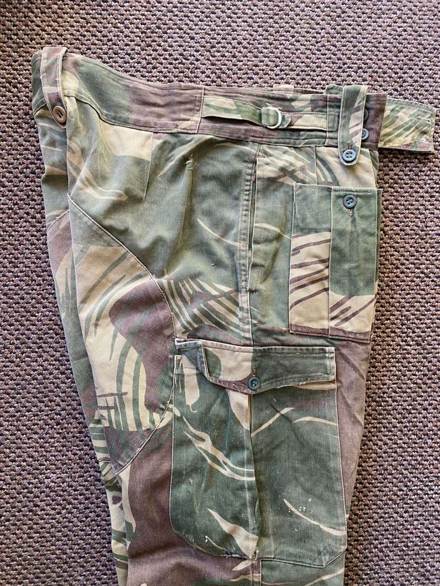RHODESIAN CAMO TROUSERS-SIZE 32 PIPE LENGTH OF 70CM-REAR PADDING AND WAIST ADJUSTER-BATTLE USED