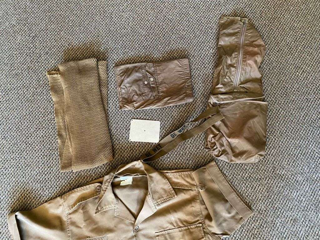 SADF COMBO-6 ITEMS SOLD TOGETHER-THE SHIRT A SIZE MEDIUM-MEASURES 50 CM ARMPIT TO ARMPIT