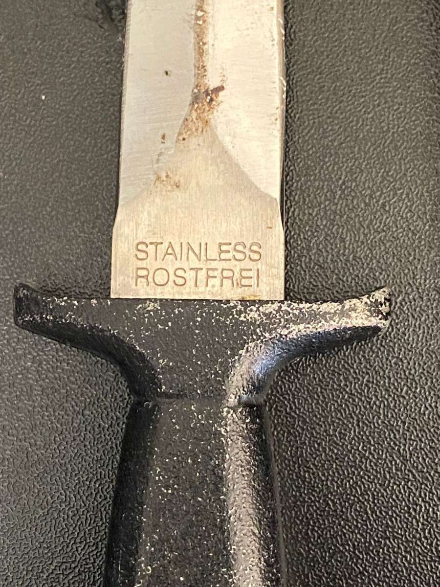 RECCE,GERBER BOOT KNIFE- OVERALL LENGTH 22,5 CM-GOOD CONDITION,NEED SOME CLEANING