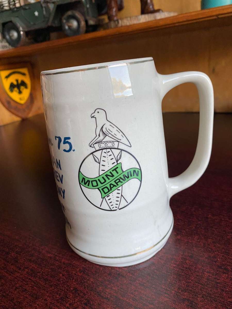 RHODESIAN MOUNT DARWIN MUG-NORBEL POTTERIES MAKERS STAMP-HEIGHT 15 CM-GOOD CONDITION WITH NO DAMAGE