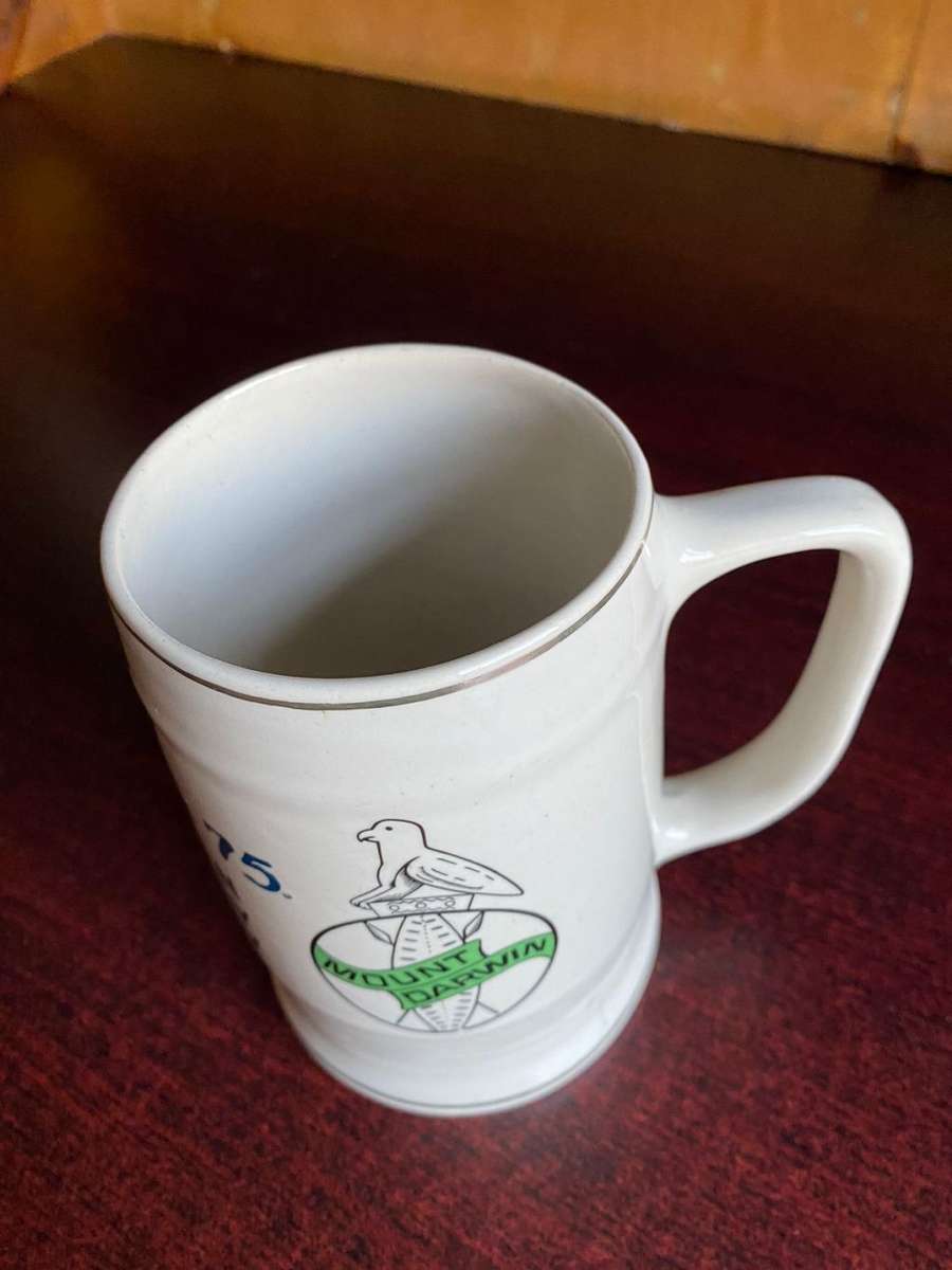 RHODESIAN MOUNT DARWIN MUG-NORBEL POTTERIES MAKERS STAMP-HEIGHT 15 CM-GOOD CONDITION WITH NO DAMAGE