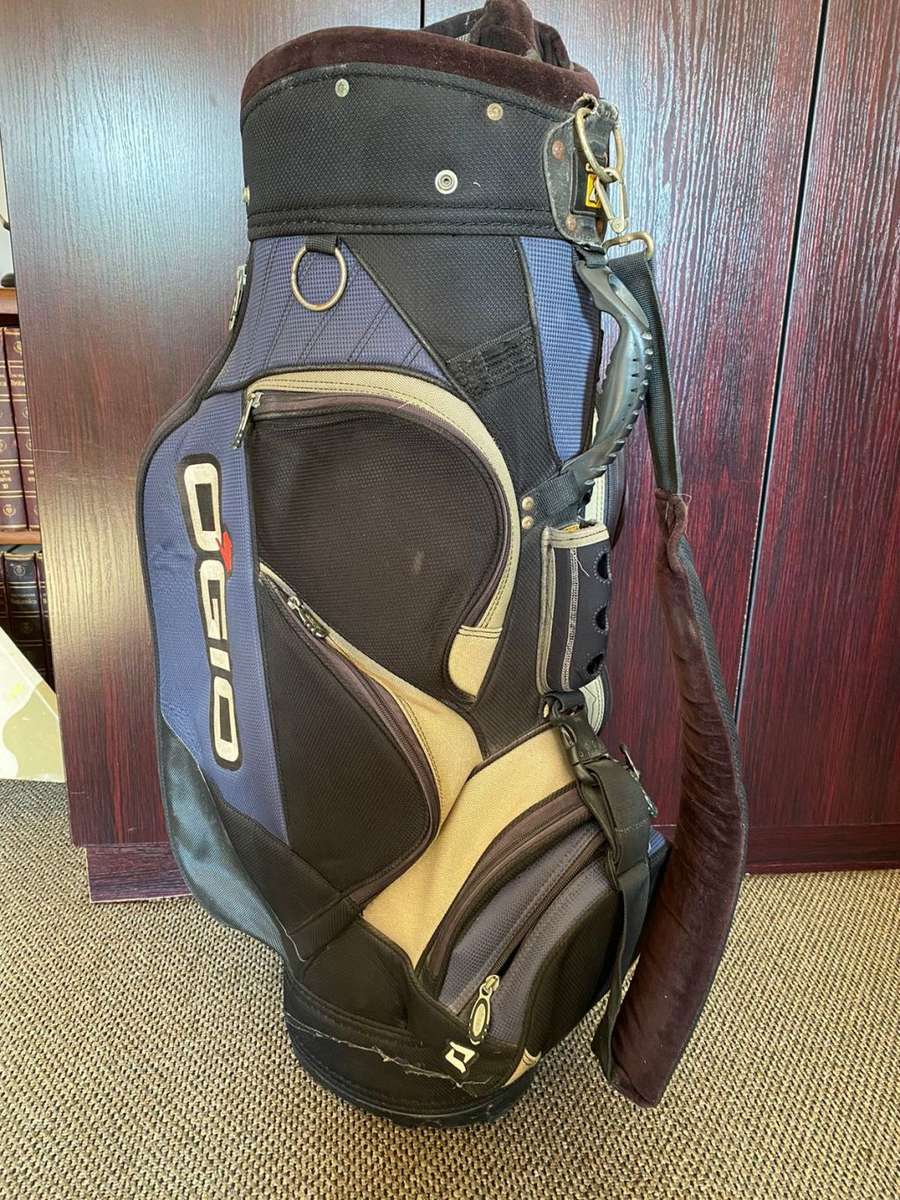 OGIO GOLF BAG-ALL ZIPS WORKING