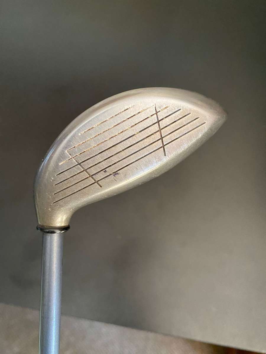 CALLAWAY BIG BERTHA NO 9 FAIRWAY WOOD-OVERALL LENGTH 107 CM