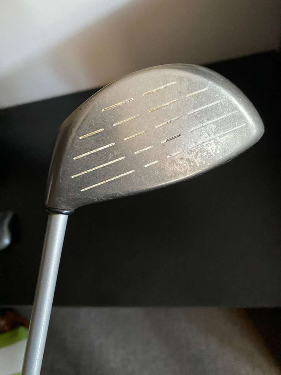CALLAWAY-THE BIGGEST BIG BERTHA DRIVER 10 DEGREES-OVERALL LENGTH 114 CM