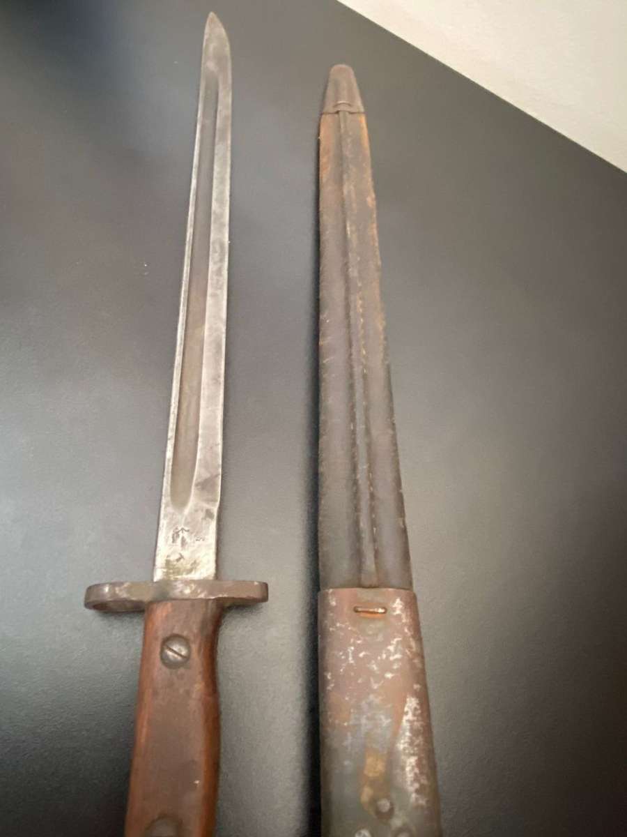 BRITISH 1907 PATTERN WILKINSON BAYONET WITH SCABBARD