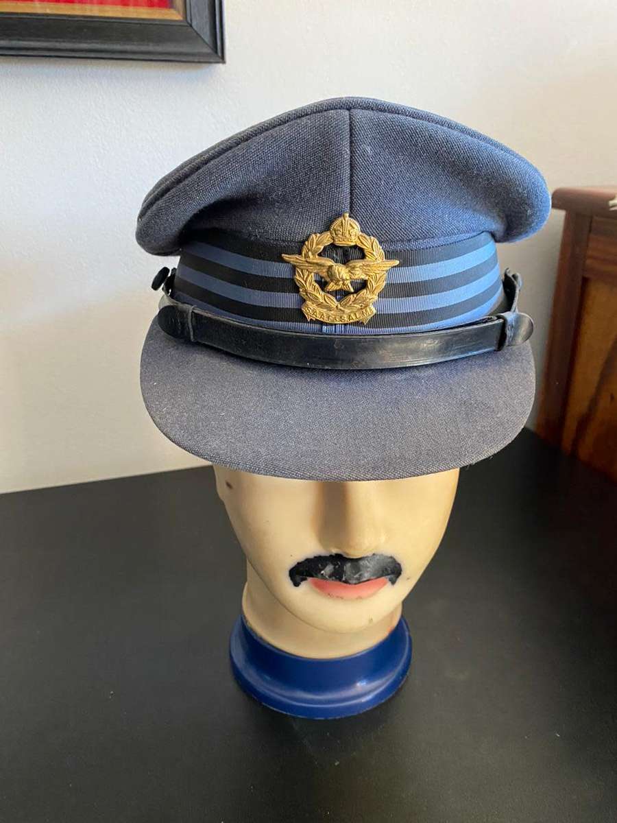 SAAF PEAKED CAP-WORN 1926-1959-STILL GOOD CONDITION