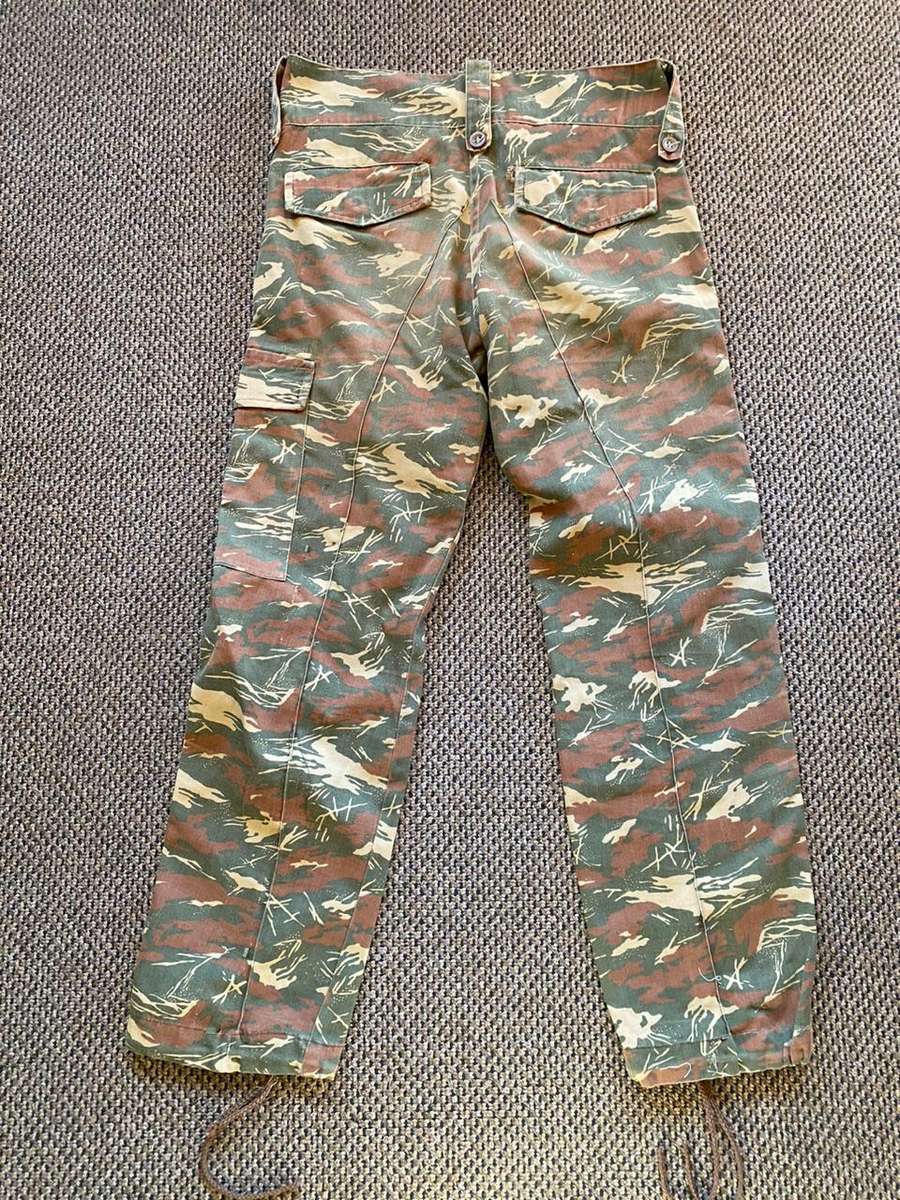 KOEVOET CAMO TROUSERS SIZE 32 WITH PIPE LENGTH OF 70CM-USED BUT GOOD CONDITION