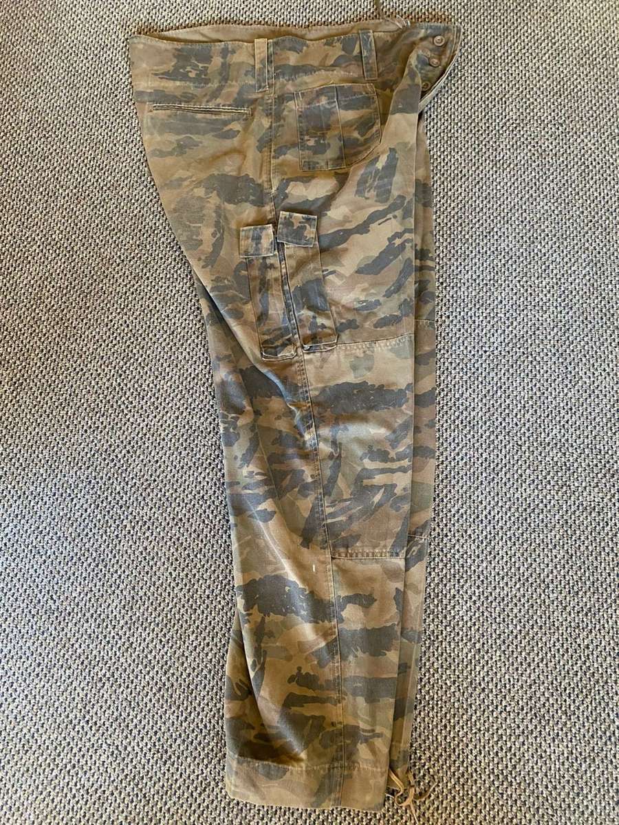 RAILWAY POLICE CAMO TROUSERS-SIZE 42- PIPE LENGTH 76-USED CONDITION-LABELLED AND DATED 1984-NEEDS RE