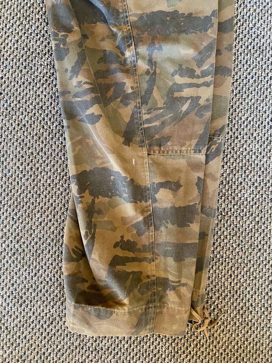 RAILWAY POLICE CAMO TROUSERS-SIZE 42- PIPE LENGTH 76-USED CONDITION-LABELLED AND DATED 1984-NEEDS RE