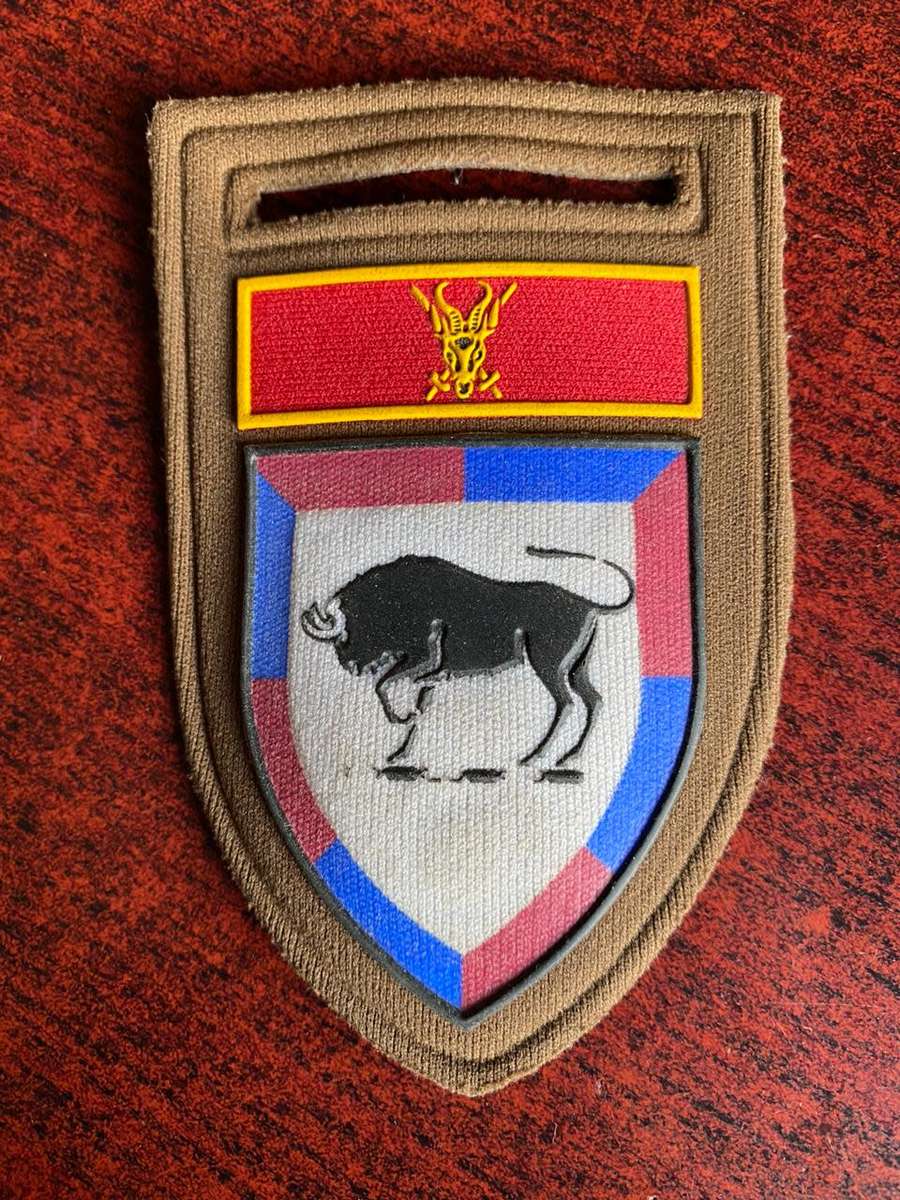 SA ARMY COLLEGE WITH CHIEF OF THE ARMY COMMAND BAR-TUPPER FLASH- NO PIN