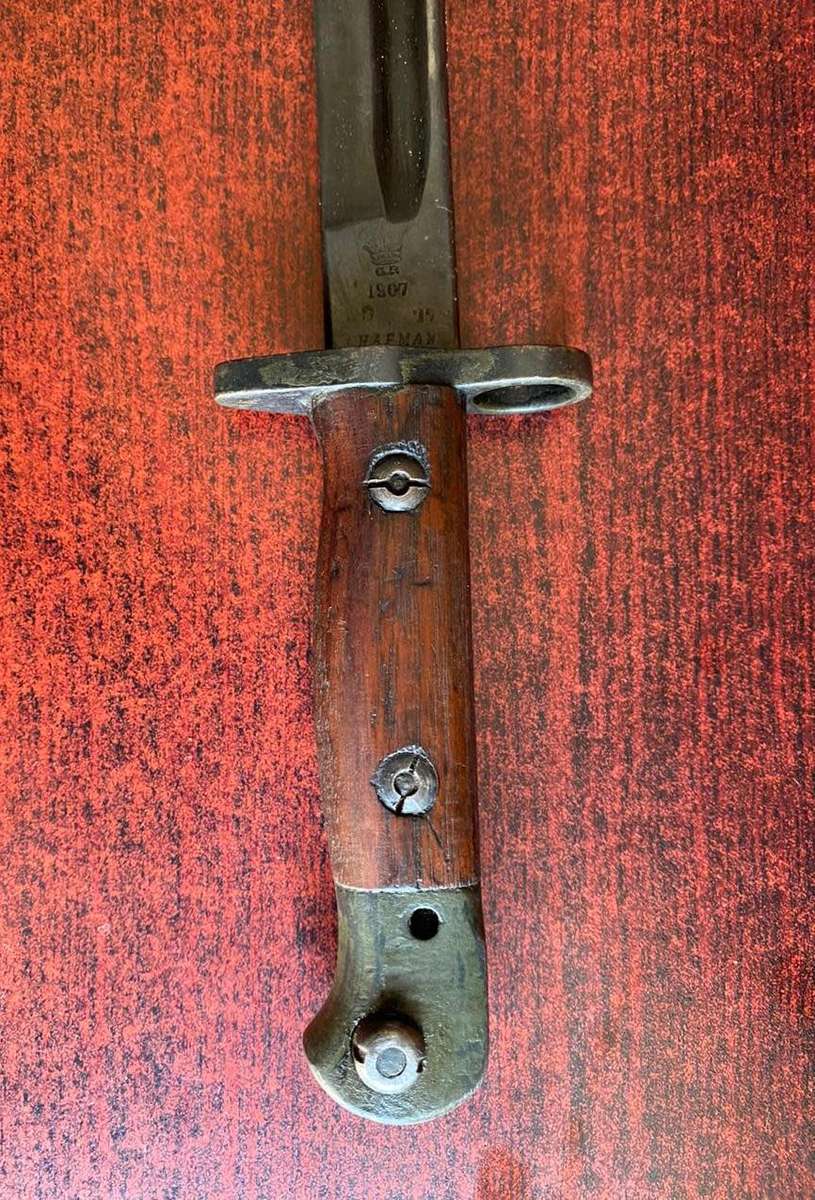 BRITISH MADE PATTERN 1907 SWORD BAYONET BY CHAPMAN-CHAPMAN ONLY PRODUCED 14250 BAYONETS BY THE END O