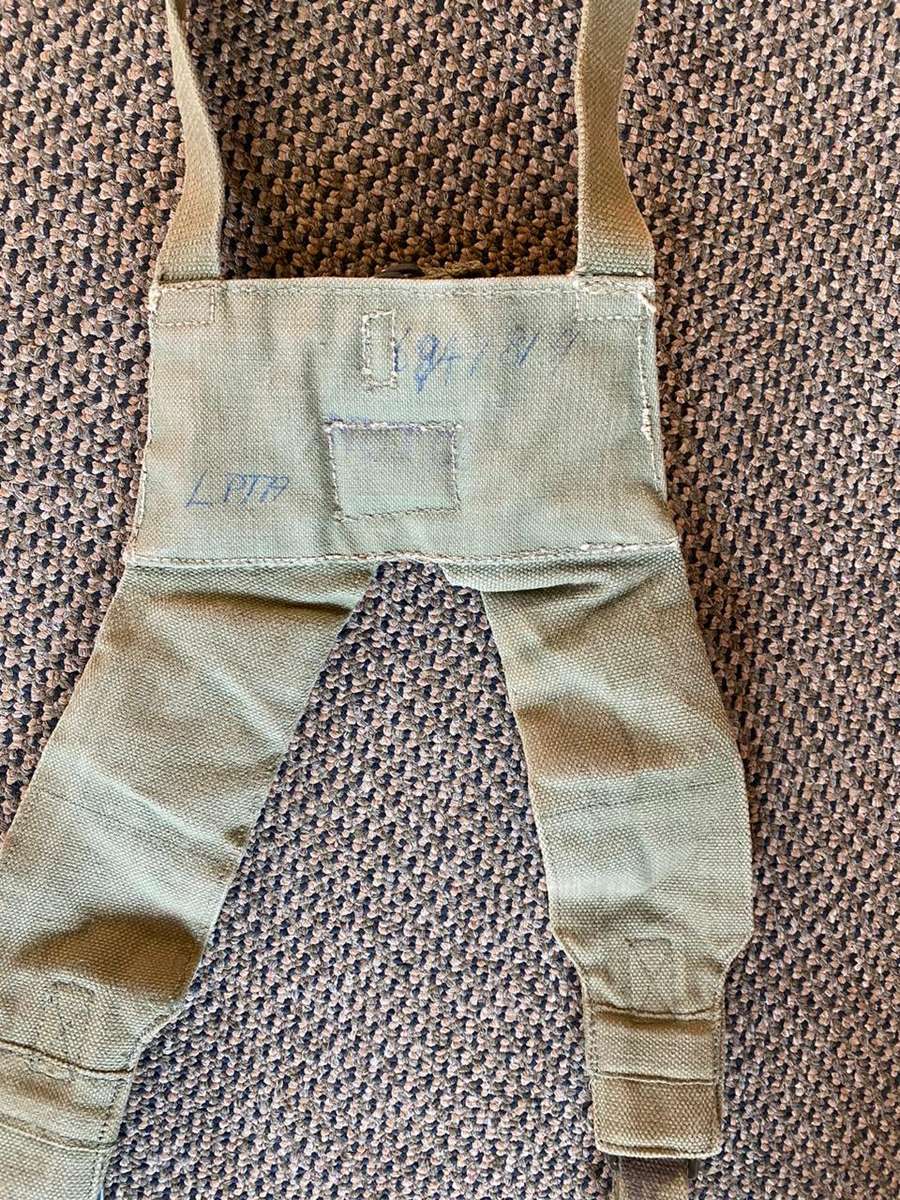 RHODESIA PATTERN 62 PADDED YOKE IN COMPLETE AND GOOD CONDITION