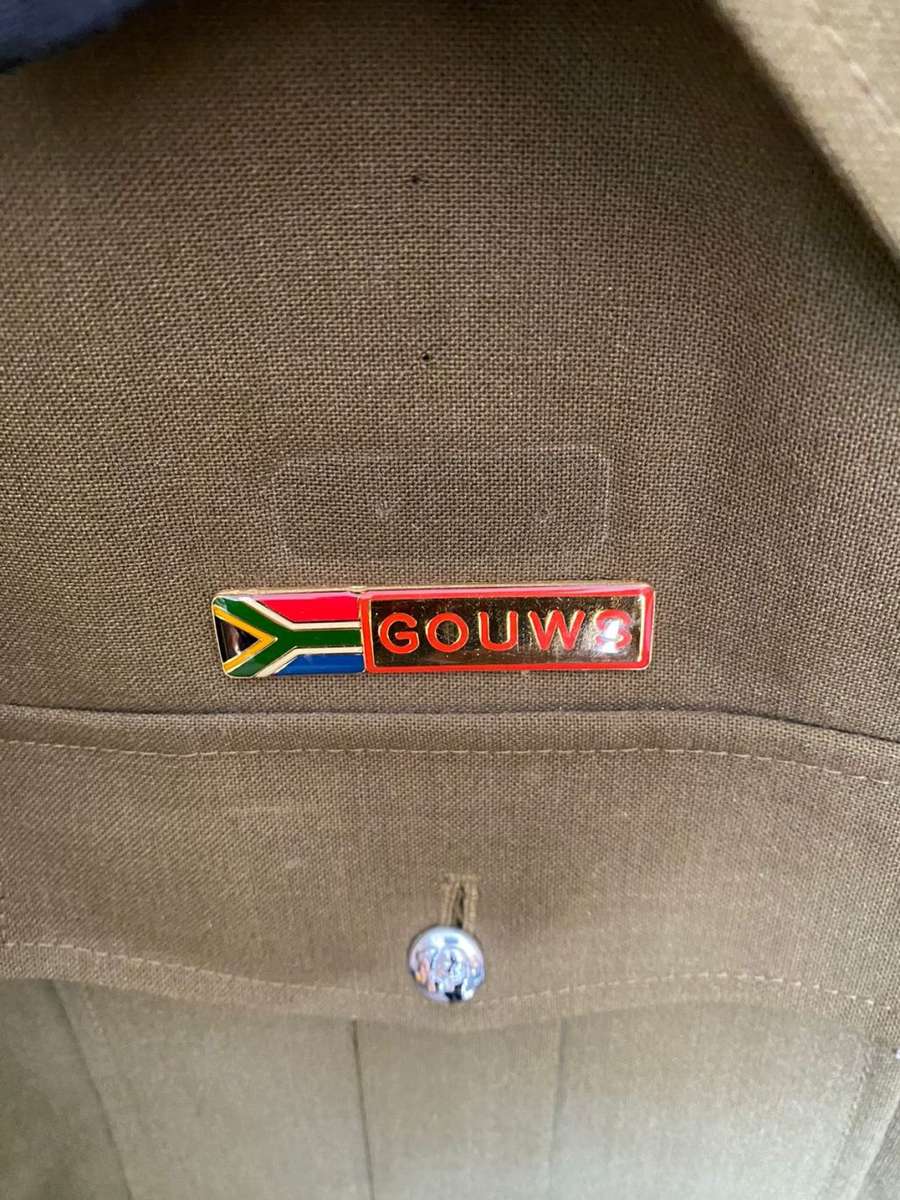 SA STEPOUT JACKET,WITH LANYARD RANKS AND FLASHES-SIZE LARGE-MEASURES 58CM ARMPIT TO ARMPIT-COMES WIT