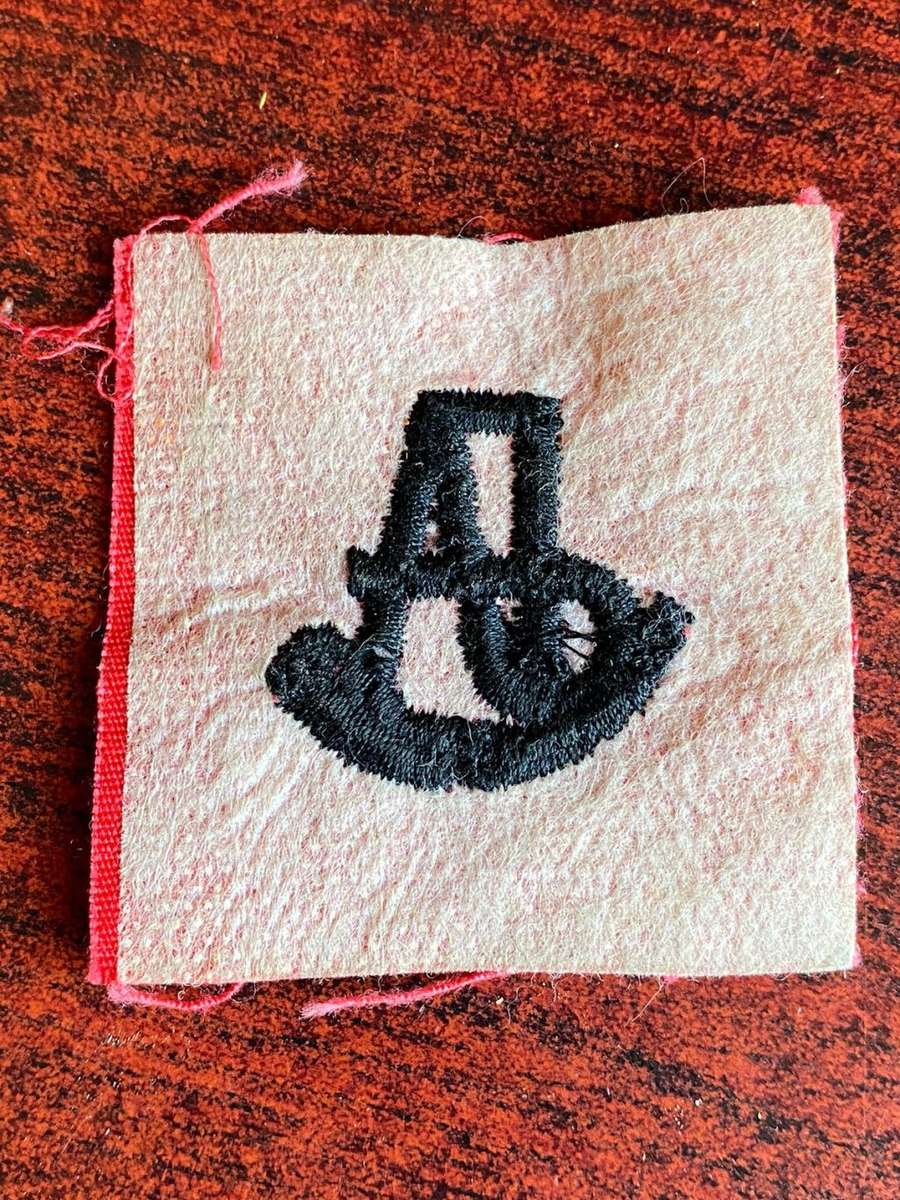 RHODESIAN INTERNAL AFFAIRS VEDETTE (NATIONAL SERVICE) BUSH HAT BADGE