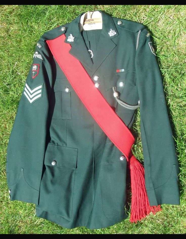 SCARCE RHODESIAN LIGHT INFANTRY PARADE SASH-PLEASE LOOK AT PICS