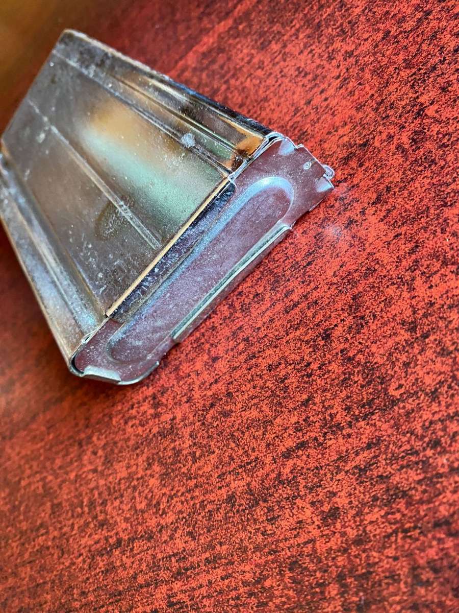 CHROMED R1 MAGAZINE-GOOD WORKING CONDITION-USED FOR CEREMONIAL PURPOSES/STATE PRESIDENTS GUARD