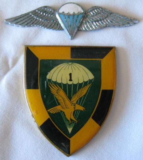 FLASH - 1 PARACHUTE BATTALION 1ST ISSUE - ORIGINAL, NO PINS SOLD WITH BASIC PARA WING.